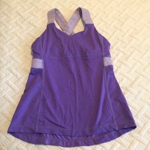 Lululemon top